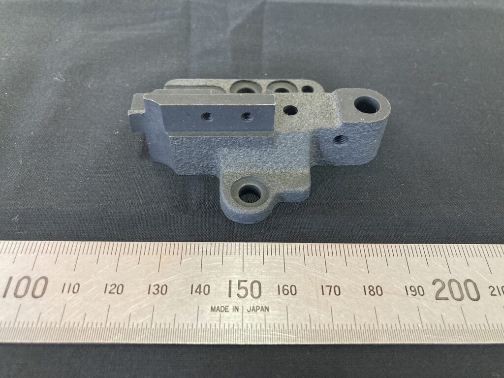 産業機械用ヒンジ受け